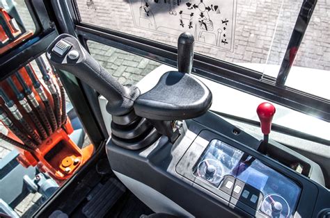 Whats the condition except having mats in resource box? Atlas-mini-excavator-AC-25UF (7) - Damcon EN