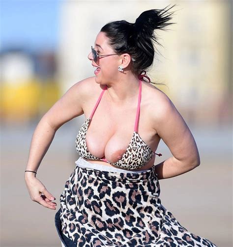 Fatty Simone Reed Nip Slip In Benidorm Scandal Planet The Best