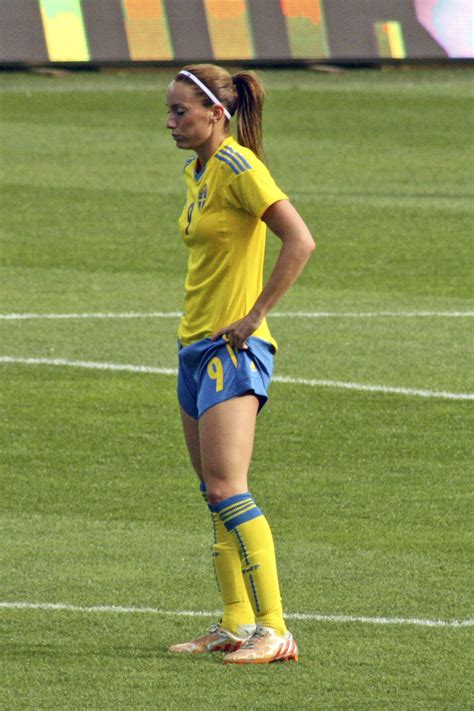 Kosovare asllani is representing sweden in the 2019 women's world cup championship. Kosovare Asllani Sweden | Kosovare Asllani | Pinterest