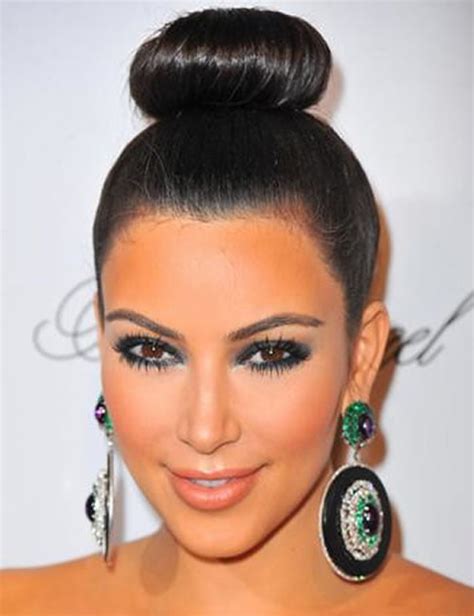 15 Best Kim Kardashian Hairstyles Haircuts And Hair Colors 2019 2020