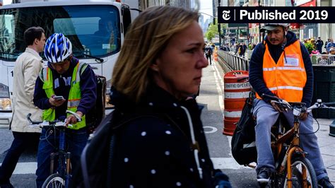 DoorDash Promises Delivery Workers Will Earn More (and Keep Tips) - The