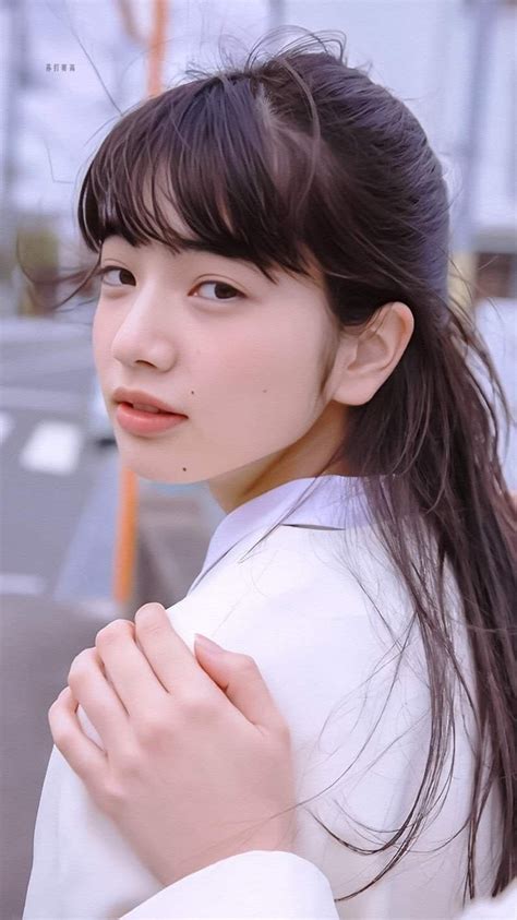 nana komatsu wallpaper free download actresses long hair styles