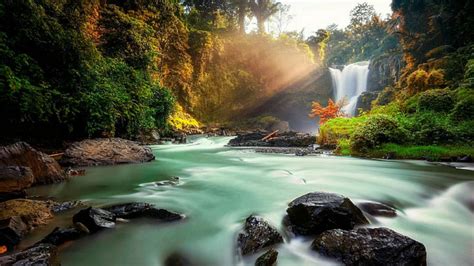 Bali Taxi Service To Tegenungan Waterfall From Ubud 33