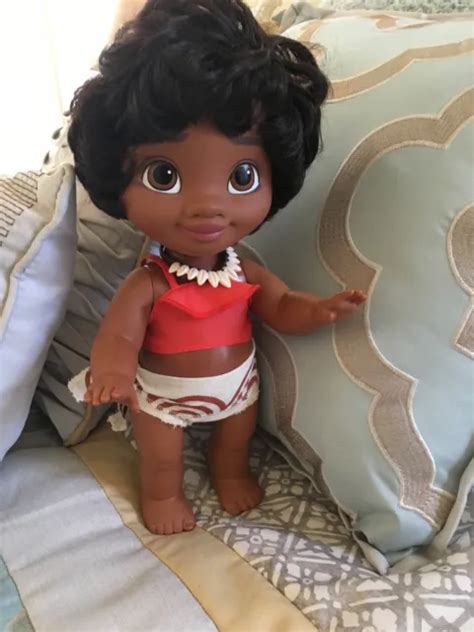 Disney Baby Toddler Moana Doll 12 Vinyl Original Clothes And Necklace