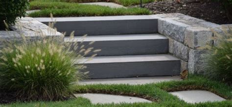 The Stone Center Natural Stone Steps And Slabs
