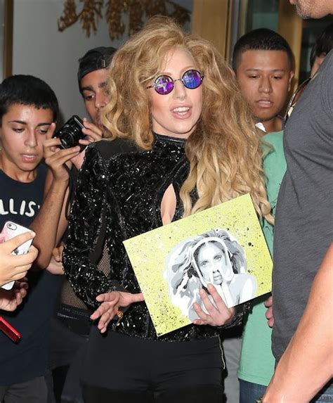 LADY GAGA THE SINGLE FOTOS HQ Lady Gaga Hoje 21 08 Nova Iorque