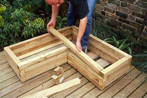 How To Make A Wooden Planter Diy Wooden Planters Wooden Garden