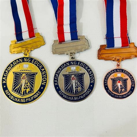 Kagawaran Ng Edukasyon Medal With Strap Goldsilverbronze 6cm5cm3