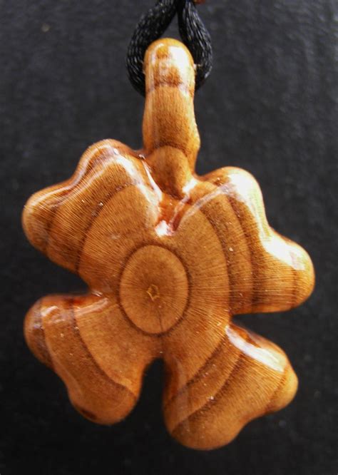 Carved Four Leaf Clover Peach Wood 1 14 X 1 38 Pendent Necklace