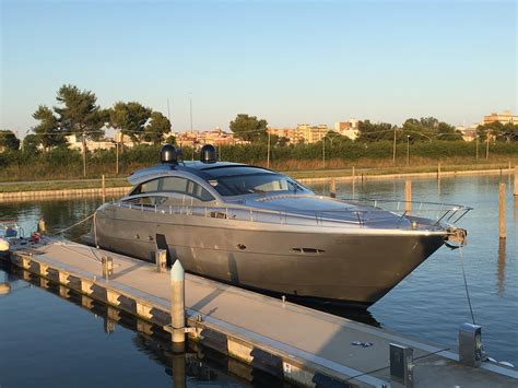 2009 Pershing 72 Cruiser For Sale Yachtworld