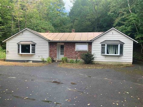 Zillow Has 3 Homes For Sale In Lyme Nh Matching View Listing Photos
