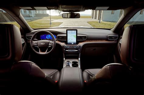 2023 Ford Explorer Hybrid Review Trims Specs Price New Interior