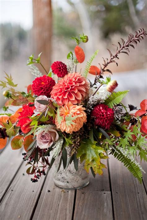These Stunning Centerpieces Are The Epitome Of Fall Elegance