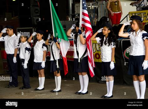 Mexico School Uniform Hi Res Stock Photography And Images Alamy