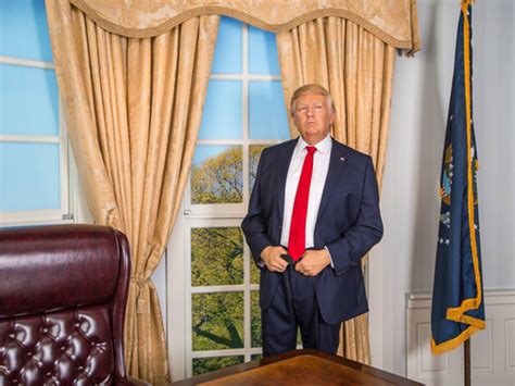 / t uː ˈ s oʊ z /) is a wax museum in london; museum-madame-tussauds-orlando4