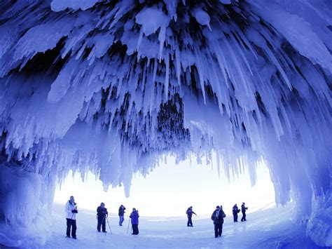 Lake Superior Ice Caves A Winter Wonderland Ipfw Environmental