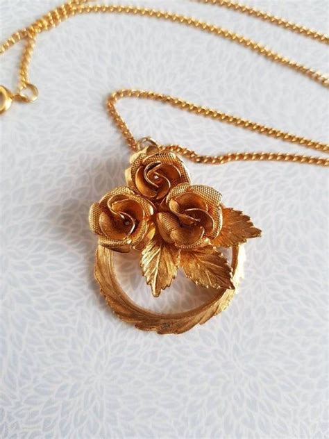 Rose Necklace Gold Tone Necklace Flower Pendant Vintage Etsy Gold