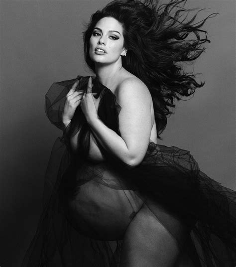 Ashley Graham Nude Pregnant For The Second Time Photos The