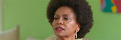 Jenifer Lewis Opens Up About Bipolar Disorder And Sex