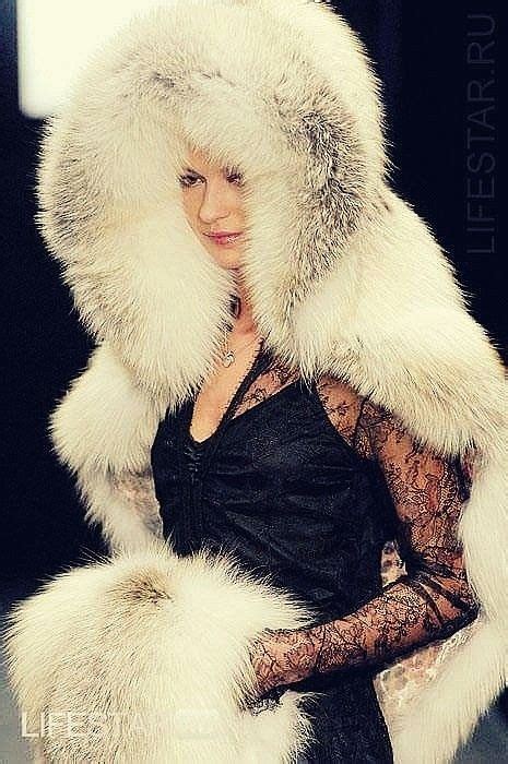daria white fur fur fashion femdom fox fur coats for women fur coat winter hats wife