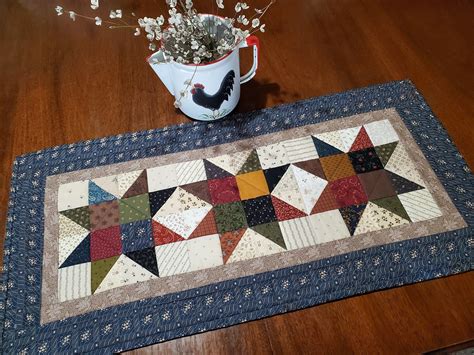 Quilted Table Runner/ Quilted Primitive Table Runner/Quilted | Etsy | Quilted table runners ...