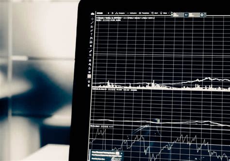 Coinbase is one the easiest places to start trading cryptocurrencies. SEC lawsuit against Ripple prompts Coinbase to suspend ...