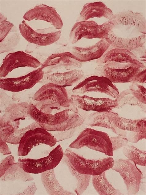 Kiss Wallpaper Red Aesthetic в 2022 г Винтажные плакаты Абстрактное Плакат