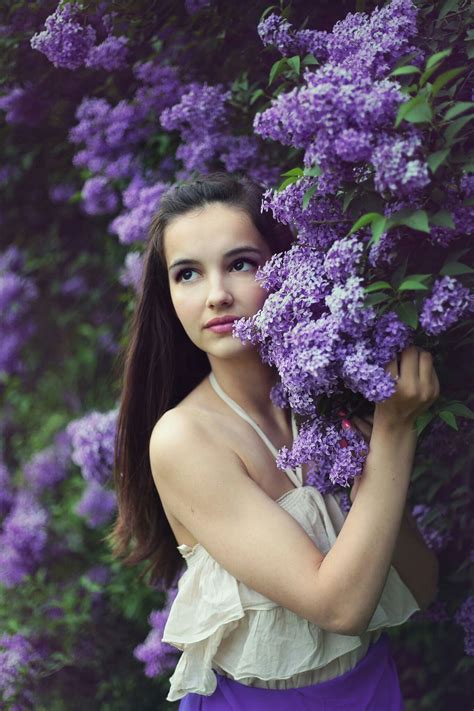 Pin By Melpo Siouti On Lilac Haze Flower Photoshoot Portrait