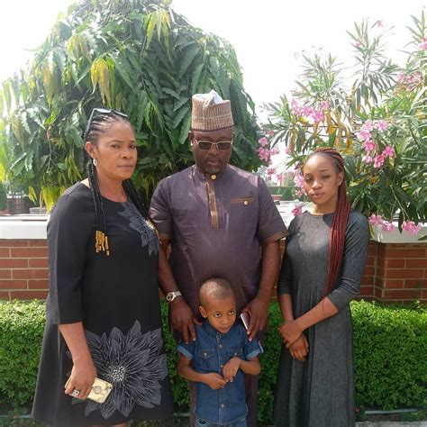 Current time in oshodi, nigeria and time zone converter. Remi Oshodi And Family Visit Late Daughter's Tomb (Photo ...