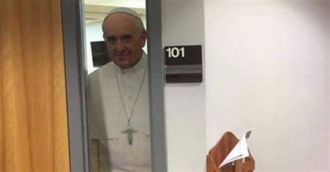 Find and save papa francesco memes | from instagram, facebook, tumblr, twitter & more. Cuánto cabrón / El Papa Francisco da mucho miedo