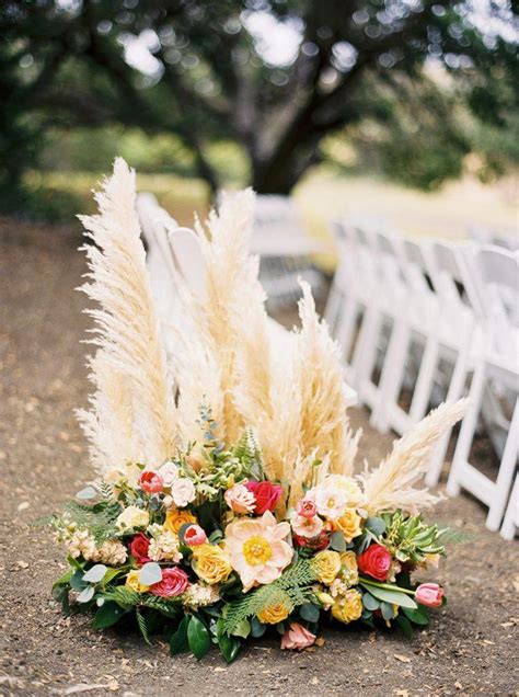 Wedding Ceremony Aisle Decoration With Pampas Grass Flower