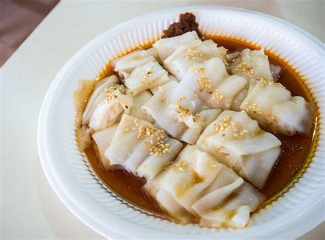Since hot dog is haram. How to make Chee Cheong Fun | Singapore Food