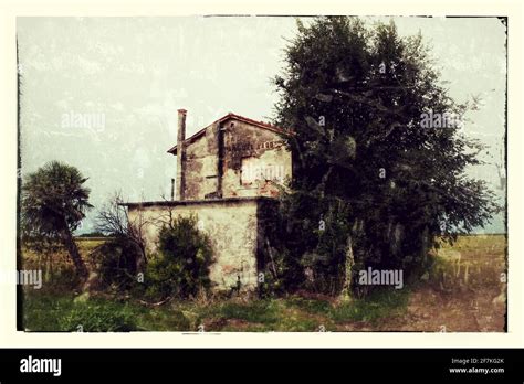 The houses are mostly shown farmhouses. Leave, but an unmistakable