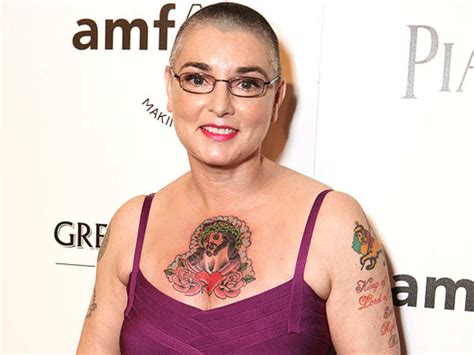 They dated for 2 years after getting together in 1985 and married in 1987. Yeshua: Sinead O'Connor suing her family | English Movie ...