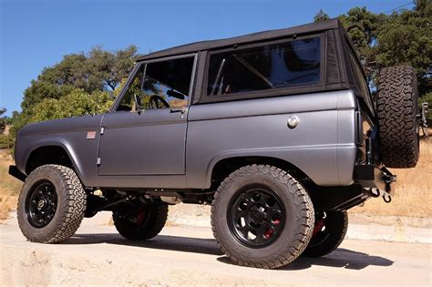 Icon4x4 • Icon Br 4wd Offroad Old Ford Bronco Classic Ford Broncos