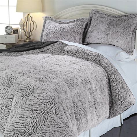 Concierge Collection Soft And Cozy Carved Fur Comforter Set Gray King New