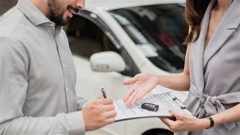 Everything You Need To Know Before Leasing A Car