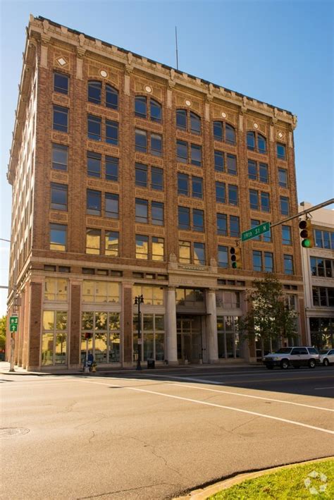 In some cities, small 1 bedroom apartments may cost nearly the same as a studio apartment. Jemison Flats Apart Apartments - Birmingham, AL ...
