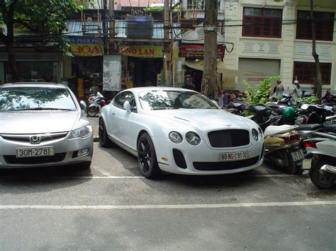luxury-cars-in-vietnam-guide-of-vietnam-vietnam-blog-vietnam