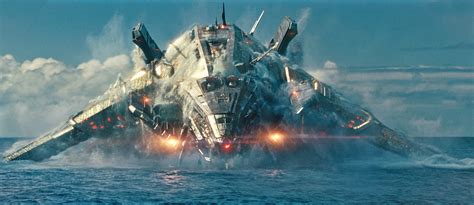 The film was directed by peter berg and stars alexander skarsgård, taylor kitsch. At Darren's World of Entertainment: Battleship: Movie Review