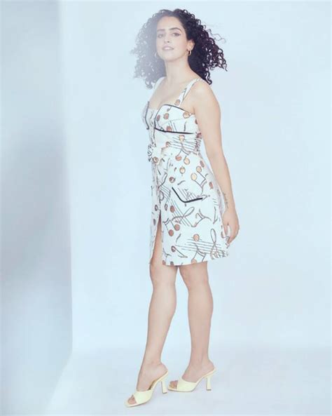 Sanya Malhotra Turns Pagglait In Her Cute Printed Dress As She Begins