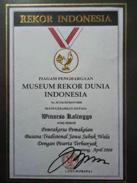 Piagam penghargaan lomba motor cross. Seragam Batik Solo | Piagam Penghargaan Museum Rekor Dunia ...