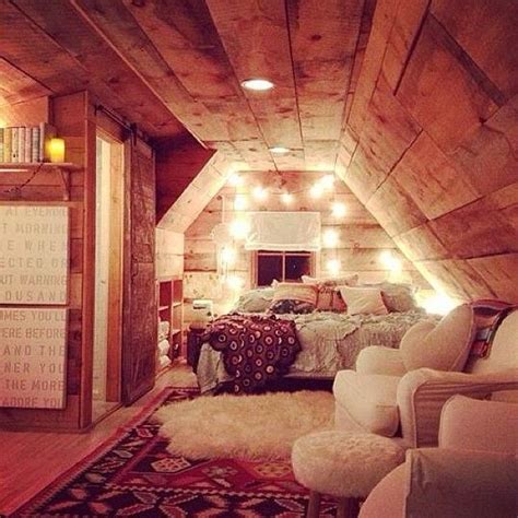 40 Rustic Attic Bedroom Decor Ideas For Cottage Home Dream Rooms