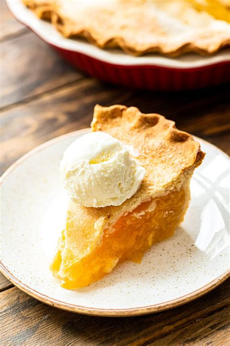 Peach Pie - Julie's Eats & Treats