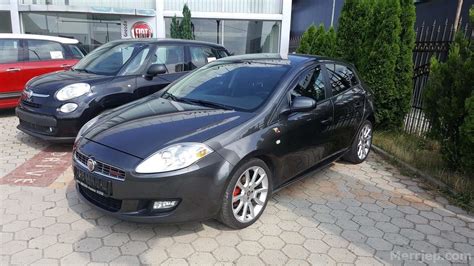 Fiat would rather you didn't know it, but nice review, though it's maybe not entirely clear with that header that the current bravo is a 2007 model. Fiat Bravo 2.0 JTDm diesel 165ps | Prishtinë