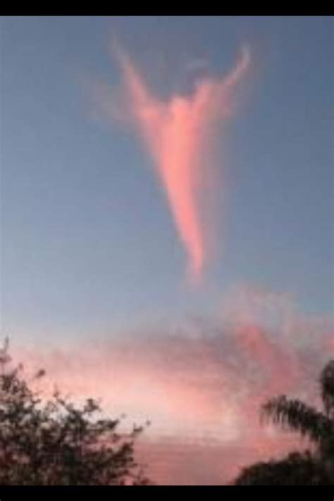 Angel Cloud Over Florida Angel Clouds Angel Pictures Angel Sightings