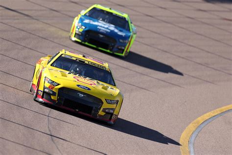 Nascar Joey Logano Wins 2022 Cup Series Title With Victory At Phoenix