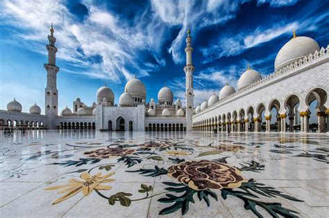 Top 10 Islamic Architecture Places To See In Your Lifetime