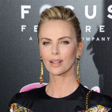 Charlize Theron Is Striking In A Daring Royal Blue Alexander Mcqueen
