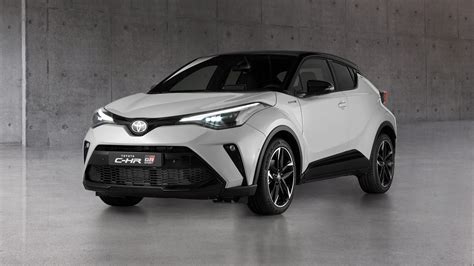 New 2021 Toyota C Hr Gr Sport Starts From £31395 Carbuyer